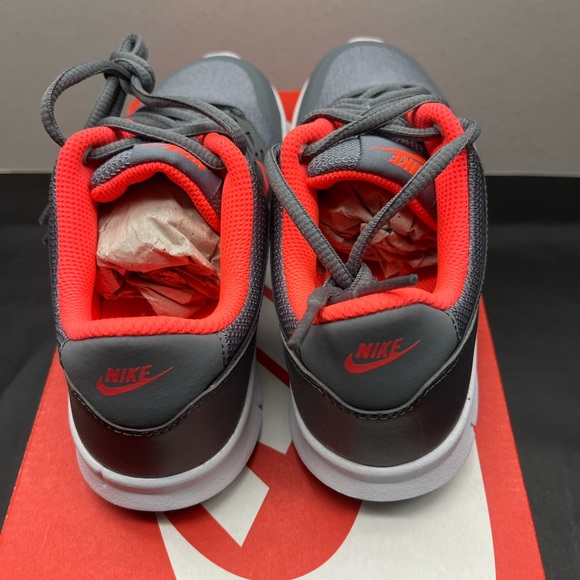 Women’s Nike Orive NM- Brand new in box -Size 6 - Picture 7 of 8